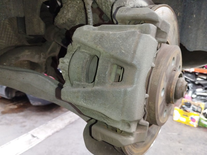 Recambio de pinza freno delantera derecha para audi a4 b8 (8k2) 2.0 tdi referencia OEM IAM   