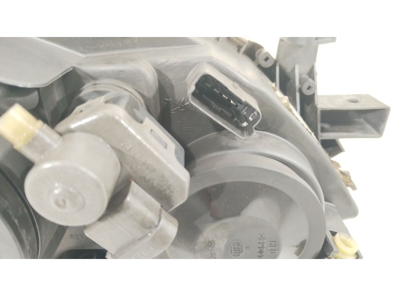 Recambio de faro izquierdo para nissan primera (p12) 2.2 di referencia OEM IAM 26060AU810 5DV00829000 
