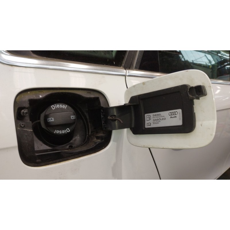 Recambio de tapa exterior combustible para audi a4 b8 (8k2) 2.0 tdi referencia OEM IAM   