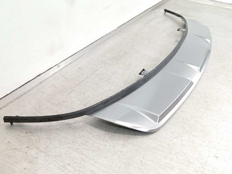 Recambio de spoiler paragolpes delantero para kia sorento () referencia OEM IAM 86512p2010  