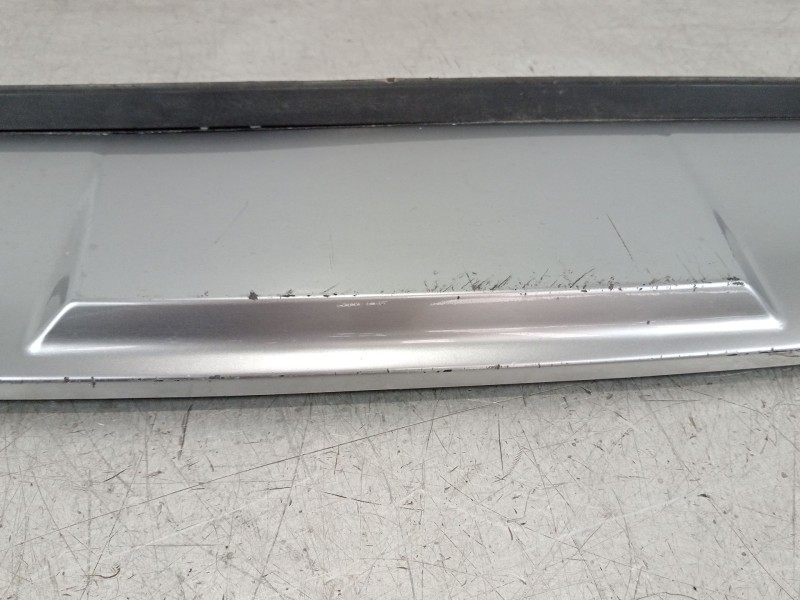 Recambio de spoiler paragolpes delantero para kia sorento () referencia OEM IAM 86512p2010  