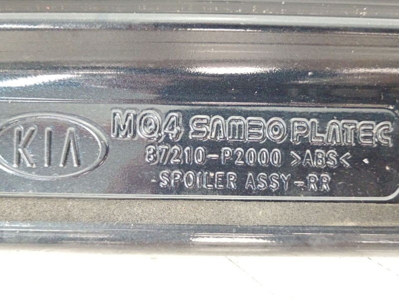 Recambio de aleron trasero para kia sorento () referencia OEM IAM 87210p2000 872a6p2000 