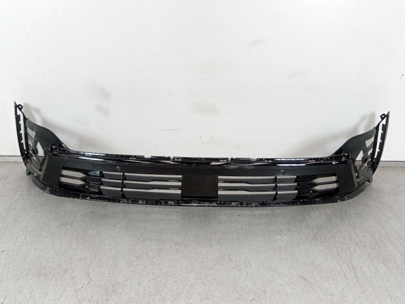 Recambio de rejilla paragolpes central para kia sorento () referencia OEM IAM 86530P2020  