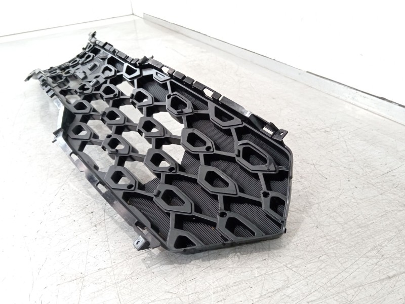 Recambio de rejilla delantera para kia sorento () referencia OEM IAM 86350P2500  