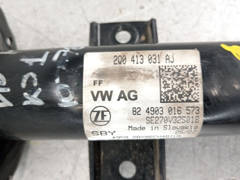 Recambio de amortiguador delantero derecho para seat ibiza (kj1) fr referencia OEM IAM 2q0413031 aj  