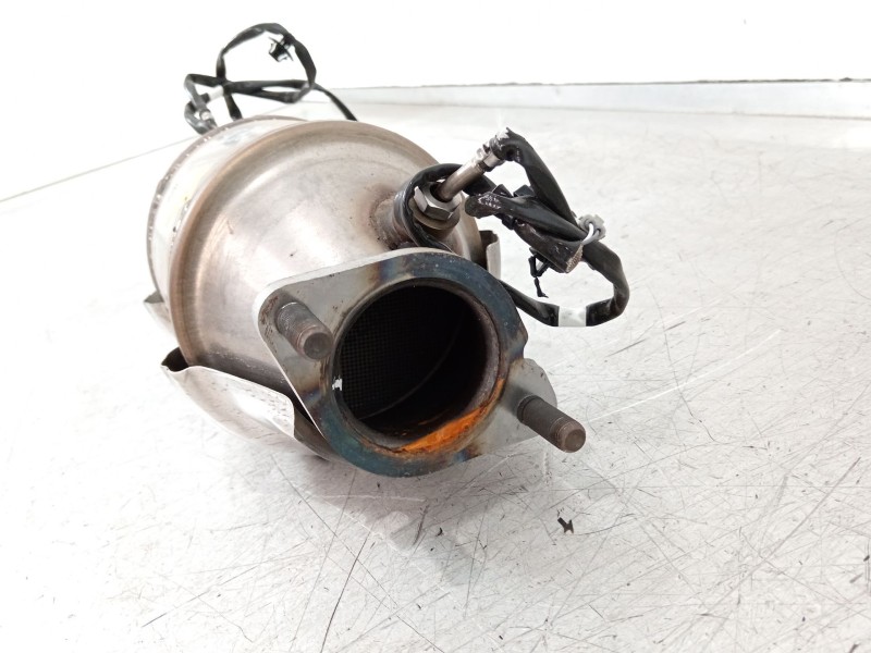 Recambio de catalizador para kia sorento () referencia OEM IAM 289G02M100  