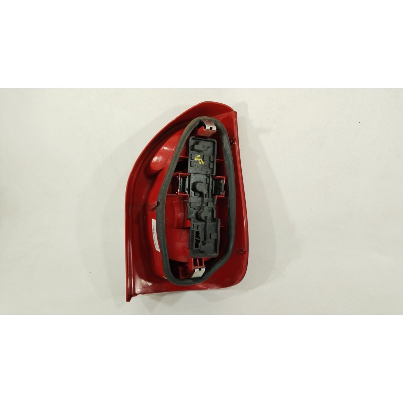 Recambio de piloto trasero izquierdo para citroën xsara picasso (n68) 2.0 hdi referencia OEM IAM 9650005880 89032867 