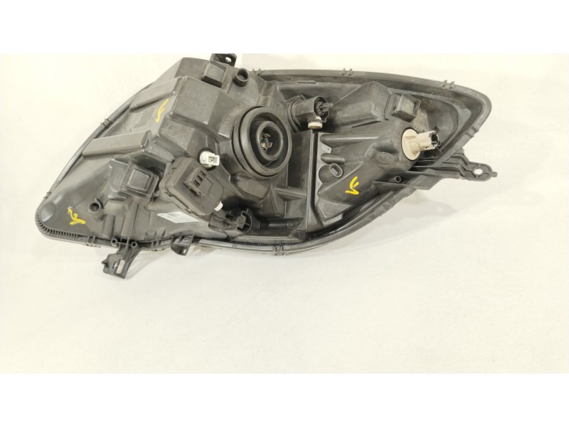 Recambio de faro izquierdo para toyota yaris (_p9_) 1.4 d-4d (nlp90_) referencia OEM IAM 811700D350 89903216 