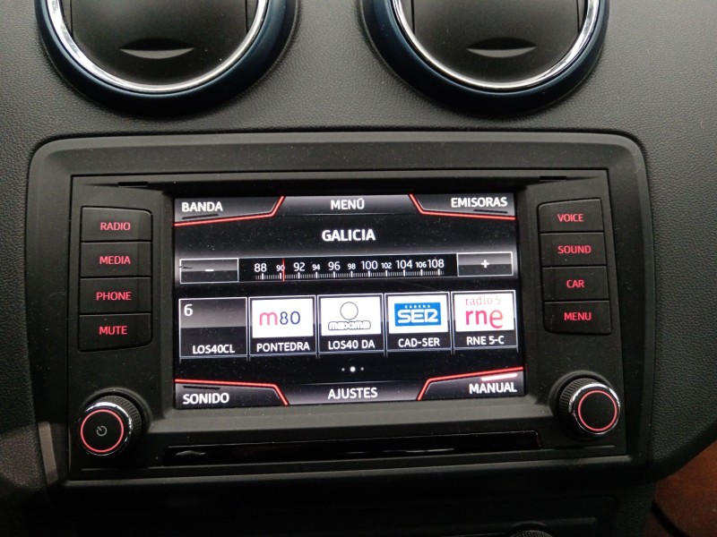 Recambio de sistema audio / radio cd para seat ibiza iv (6j5, 6p1) 1.4 tdi referencia OEM IAM 5F0919604  