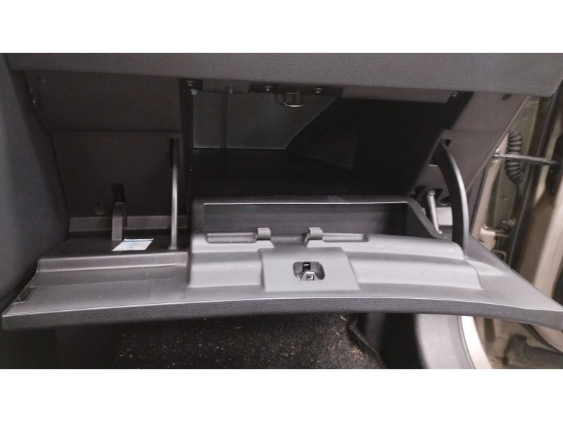 Recambio de guantera para nissan qashqai i (j10, nj10) 1.5 dci referencia OEM IAM 68520JD900 68510JD91A 