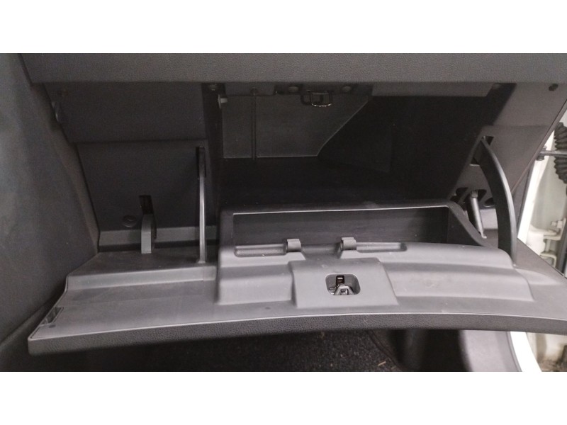 Recambio de guantera para nissan qashqai i (j10, nj10) 2.0 dci referencia OEM IAM   
