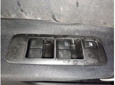 Recambio de mando elevalunas delantero izquierdo para nissan qashqai i (j10, nj10) 2.0 dci referencia OEM IAM   