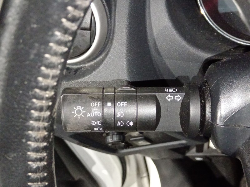 Recambio de mando luces para nissan qashqai i (j10, nj10) 2.0 dci referencia OEM IAM   