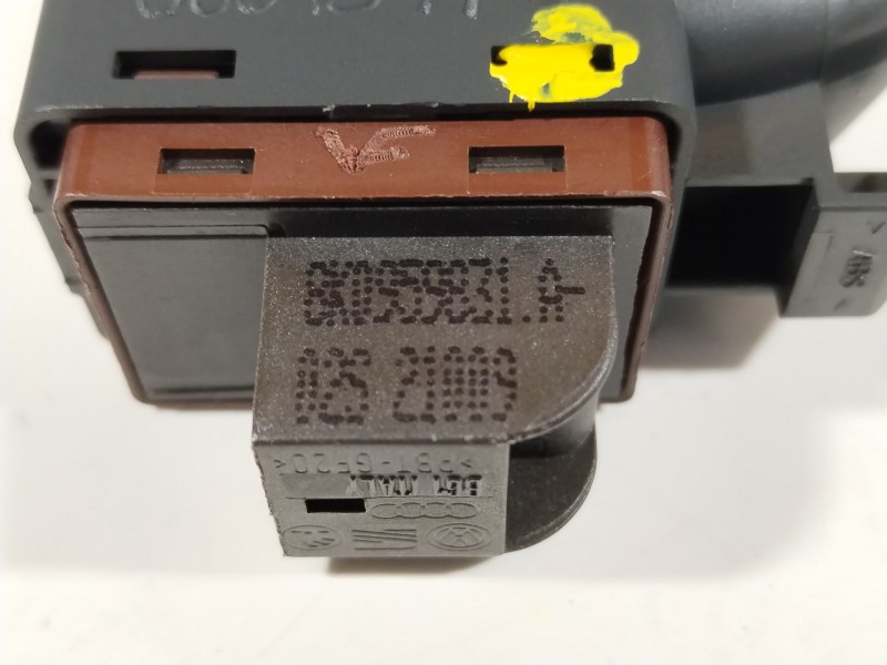 Recambio de interruptor para audi a4 b8 (8k2) 2.0 tdi referencia OEM IAM 8K0959831A  