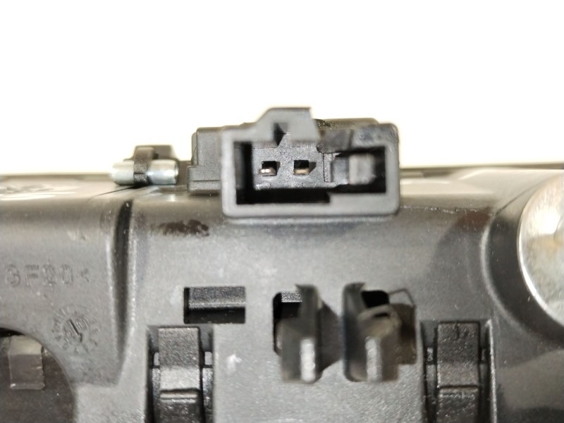 Recambio de maneta exterior porton para audi a4 b8 (8k2) 2.0 tdi referencia OEM IAM 5N0827566B  