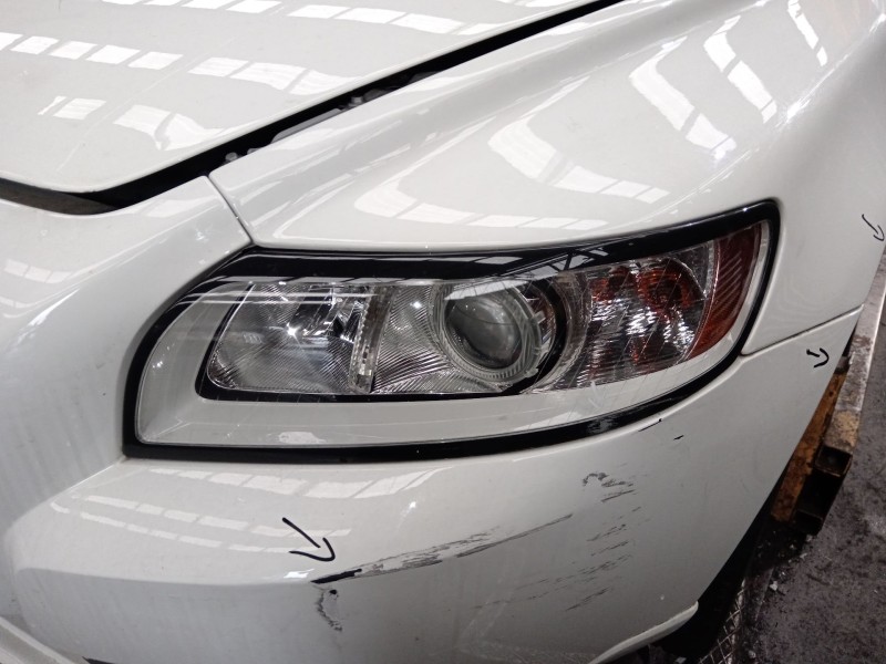 Recambio de faro izquierdo para volvo s40 ii (544) d2 referencia OEM IAM   