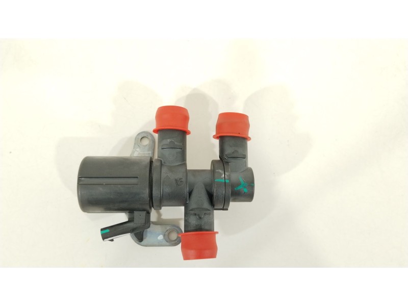 Recambio de valvula intercambio de calefaccion para cupra tavascan tavascan referencia OEM IAM 1EA906457A  