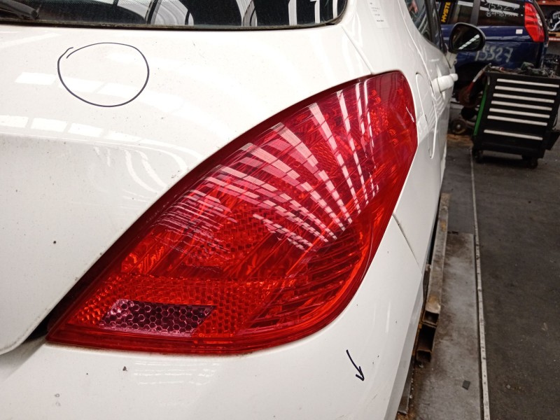 Recambio de piloto trasero derecho para peugeot 308 i (4a_, 4c_) 1.6 hdi referencia OEM IAM   