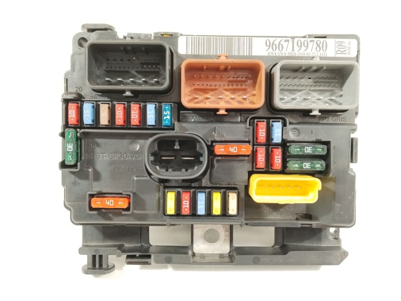 Recambio de caja reles / fusibles para peugeot 207 furgoneta/hatchback (wa_, wc_) 1.4 hdi referencia OEM IAM 9667199780  