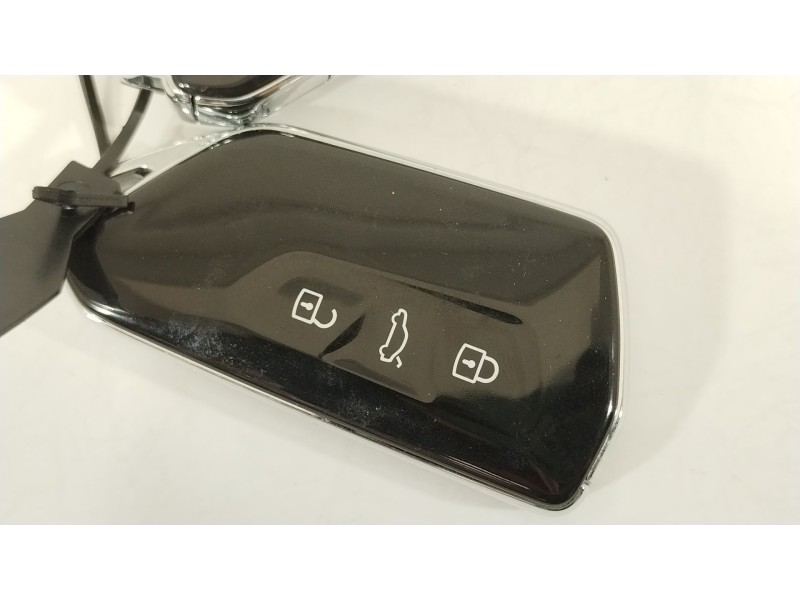 Recambio de mando multifuncion para cupra tavascan tavascan referencia OEM IAM 11H800375  