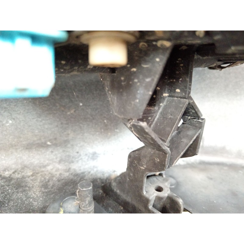 Recambio de paragolpes delantero para peugeot 306 hatchback (7a, 7c, n3, n5) 1.9 dt referencia OEM IAM 9624328877  