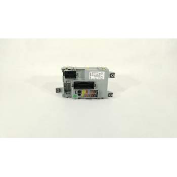 CAJA RELES / FUSIBLES 50518121 00505181210 116RI000674