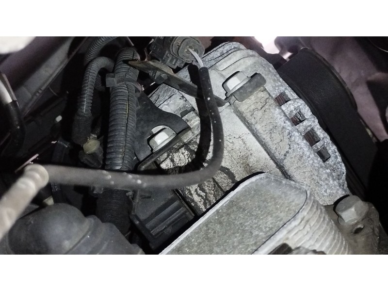 Recambio de alternador para opel zafira tourer c (p12) 1.6 cdti (75) referencia OEM IAM 13586366  