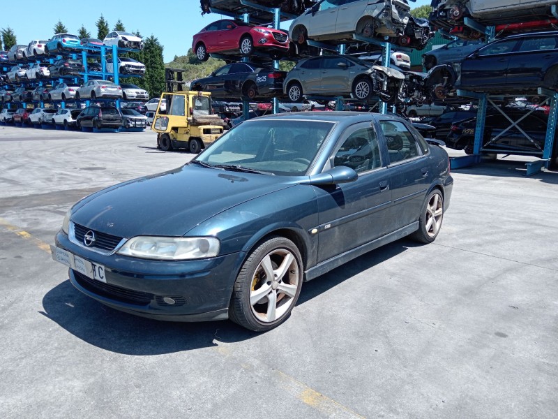 opel vectra b (j96) del año 2002
