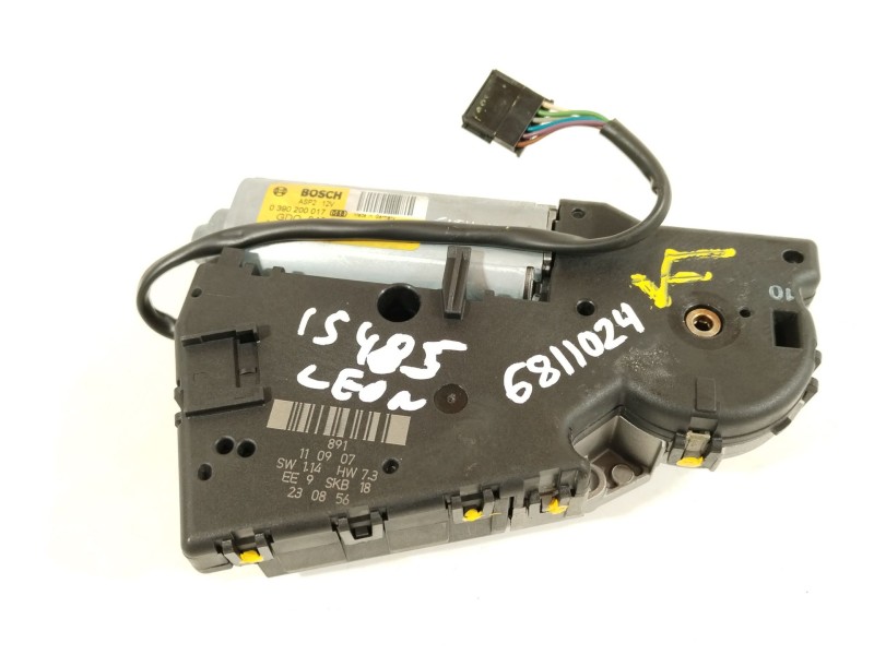 Recambio de motor techo electrico para seat leon (1p1) 2.0 tdi 16v referencia OEM IAM 1K0959591 0390200017 