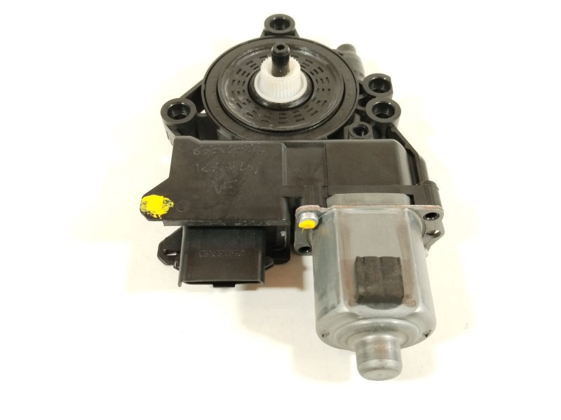 Recambio de motor elevalunas delantero izquierdo para kia sorento () referencia OEM IAM 82450P2010  