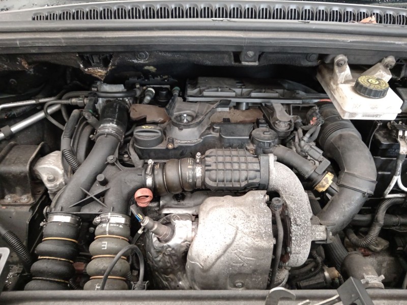 Recambio de motor completo para peugeot 5008 (0u_, 0e_) 1.6 hdi referencia OEM IAM 9H05  
