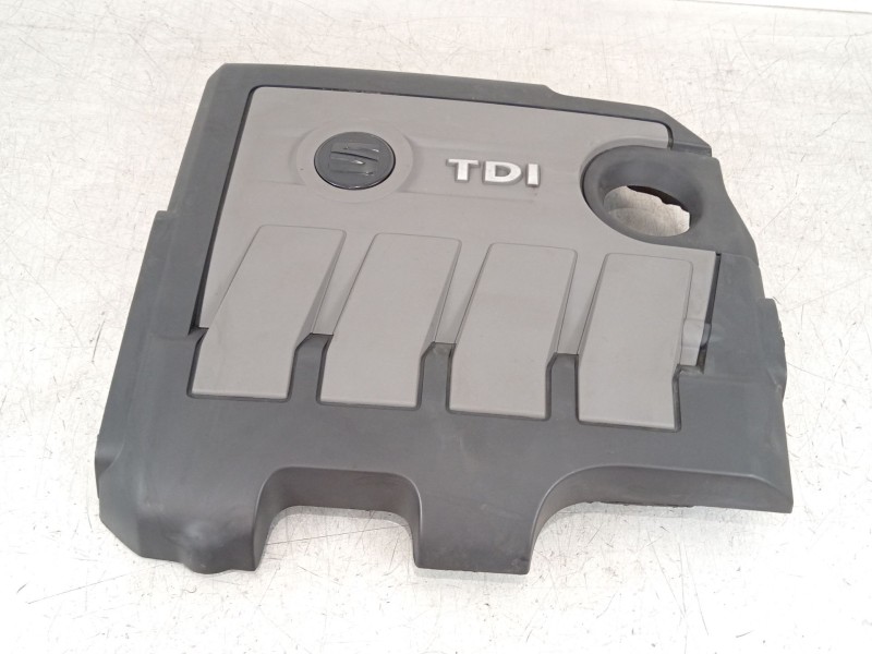 Recambio de tapa motor para seat ibiza iv (6j5, 6p1) 1.6 tdi referencia OEM IAM 03L103925BF 03L103925BF 