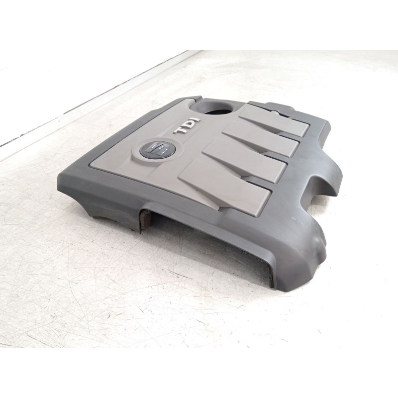 Recambio de tapa motor para seat ibiza iv (6j5, 6p1) 1.6 tdi referencia OEM IAM 03L103925BF 03L103925BF 