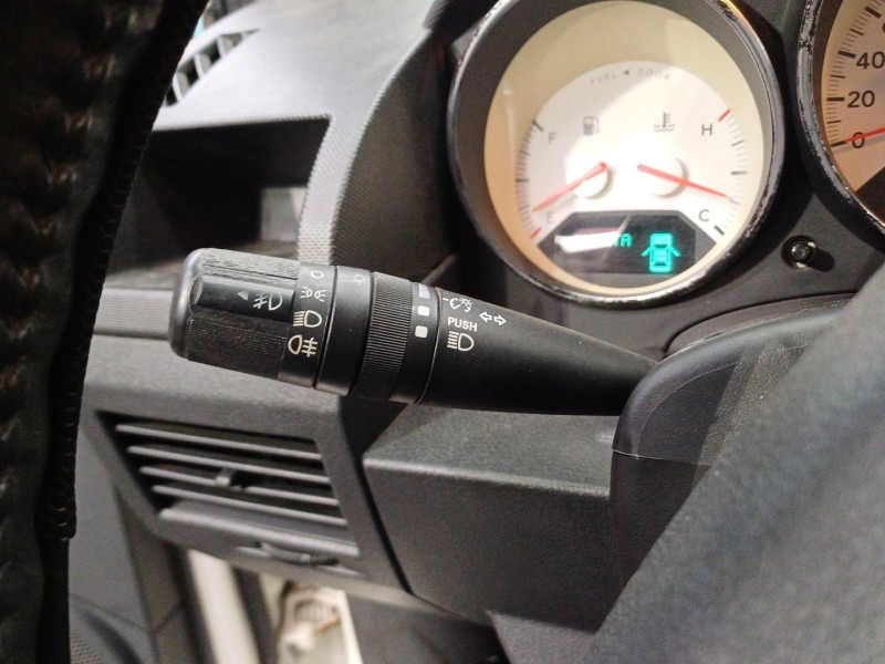 Recambio de mando luces para dodge caliber 2.0 crd referencia OEM IAM 214866145  