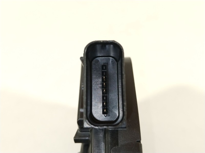 Recambio de cerradura puerta delantera derecha para kia sorento () referencia OEM IAM 81320P2010  
