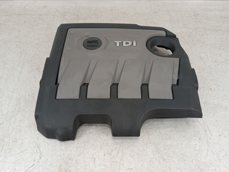 Recambio de tapa motor para seat altea xl (5p5, 5p8) 1.6 tdi referencia OEM IAM 03L103925AT  