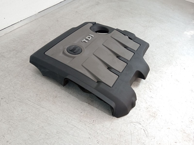 Recambio de tapa motor para seat altea xl (5p5, 5p8) 1.6 tdi referencia OEM IAM 03L103925AT  