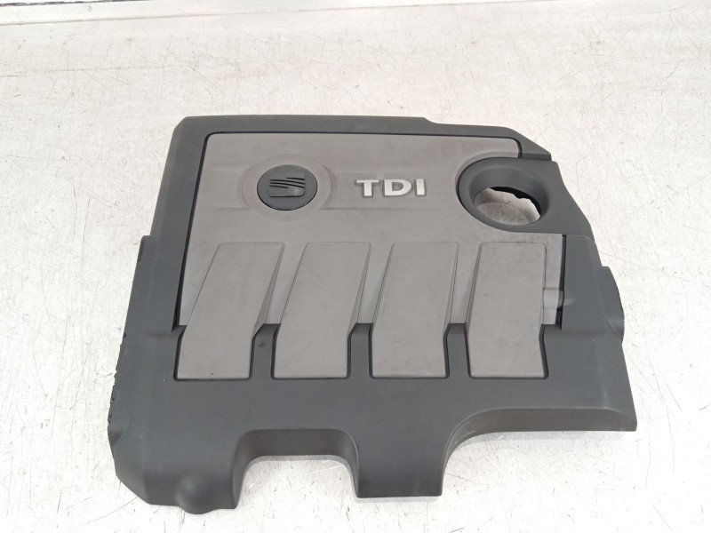 Recambio de tapa motor para seat ibiza iv sc (6j1, 6p5) 1.6 tdi referencia OEM IAM 03L103925AT  