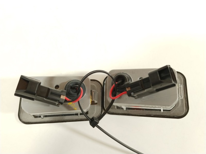 Recambio de portamatriculas para kia sorento () referencia OEM IAM 92501G9000 92502G9000 