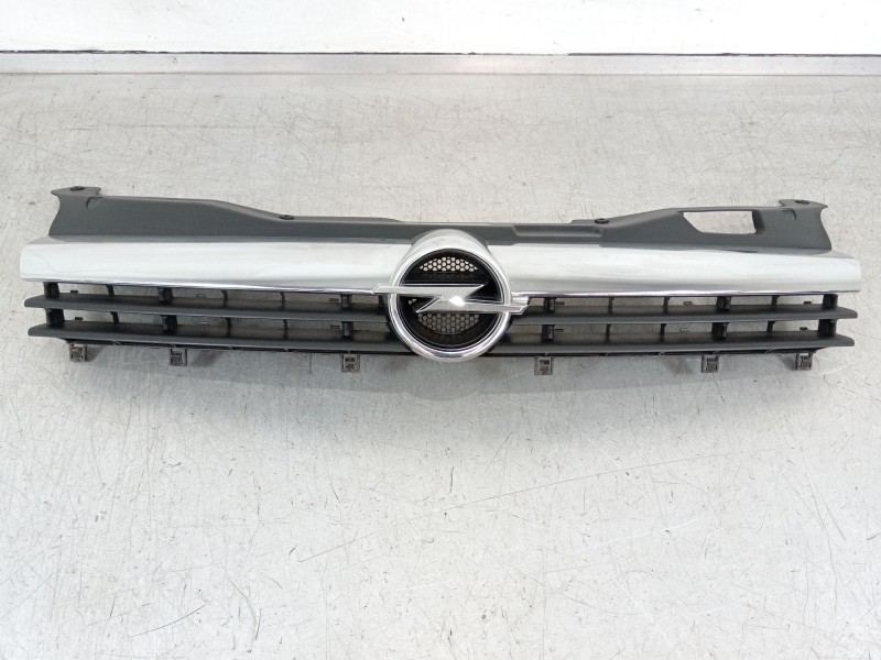 Recambio de rejilla delantera para opel astra h (a04) 1.6 (l48) referencia OEM IAM 13241967 13142522 