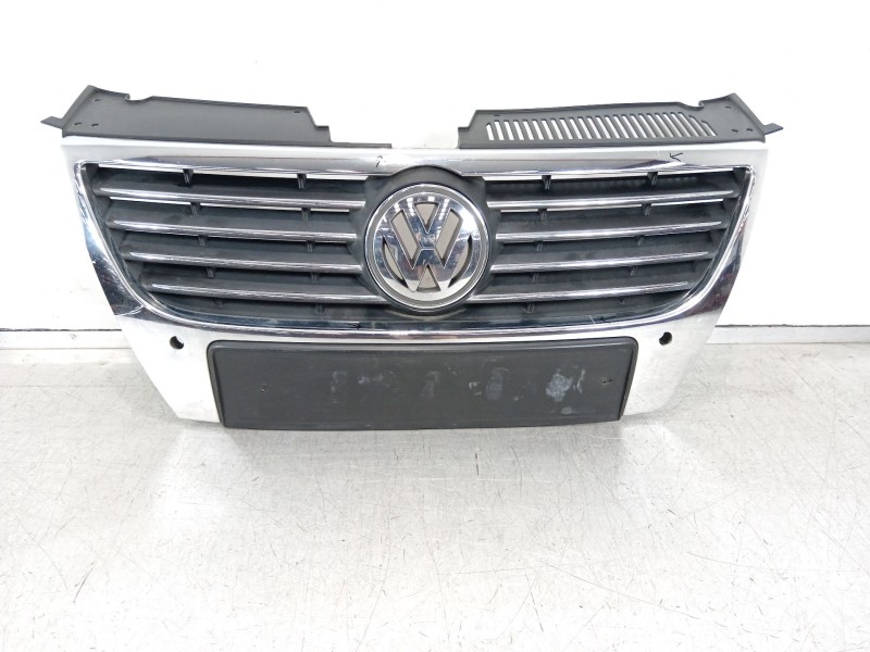 Recambio de rejilla delantera para volkswagen passat b6 (3c2) 2.0 tdi referencia OEM IAM 3C0853651D 3C0853651F 1K5853600