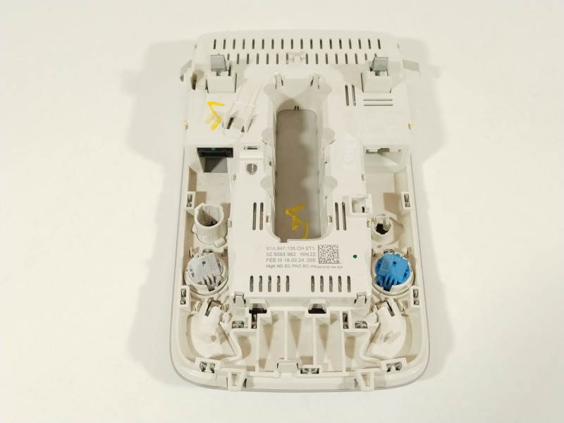 Recambio de luz interior para audi q3 (f3b) 35 tdi referencia OEM IAM 81A947135CHET1 81A947135CH 