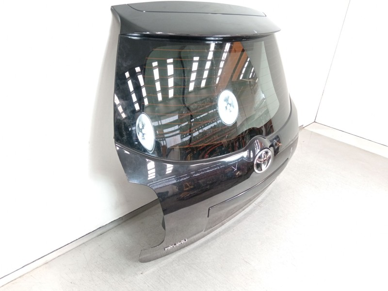 Recambio de porton trasero para toyota auris (_e15_) 2.0 d-4d (ade150_) referencia OEM IAM 6700502110  