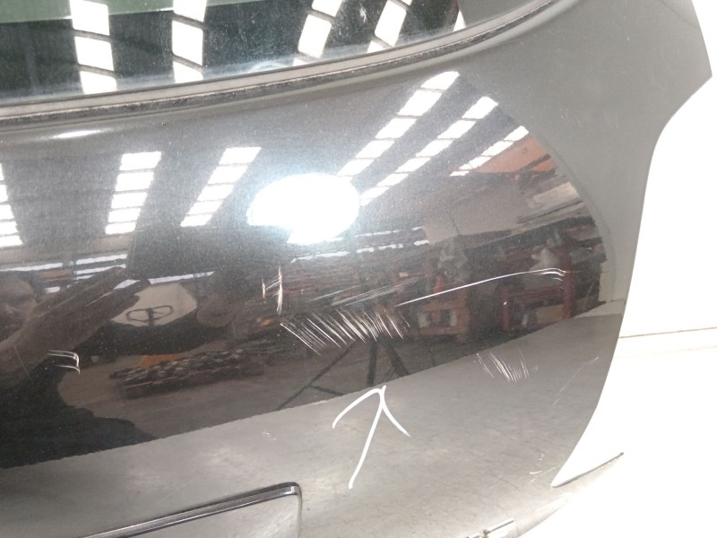 Recambio de porton trasero para toyota auris (_e15_) 2.0 d-4d (ade150_) referencia OEM IAM 6700502110  