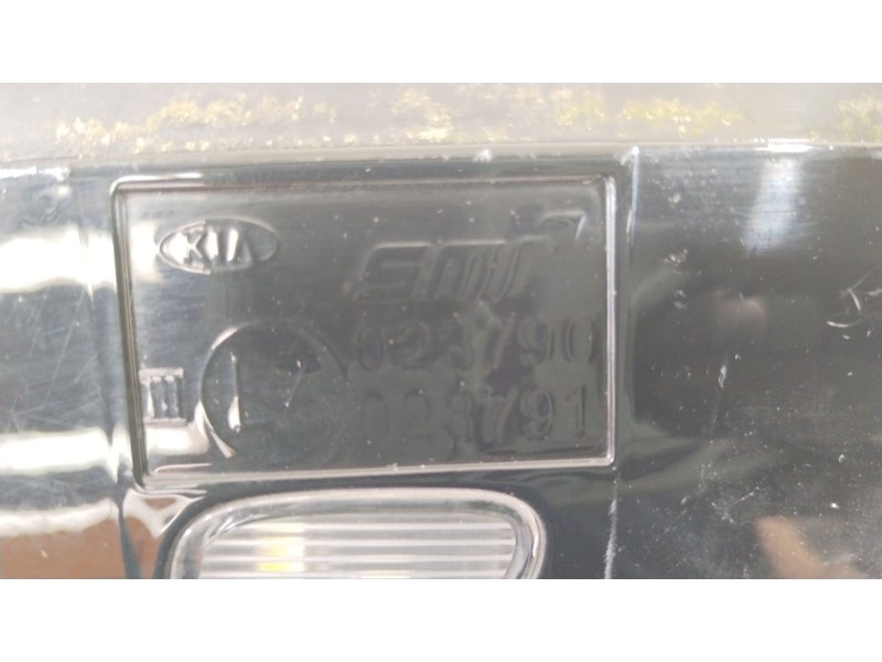 Recambio de retrovisor derecho para kia cee´d (jd) 1.6 crdi 136 referencia OEM IAM   