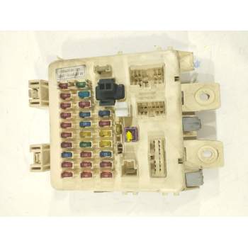 CAJA RELES / FUSIBLES 911102D001 
