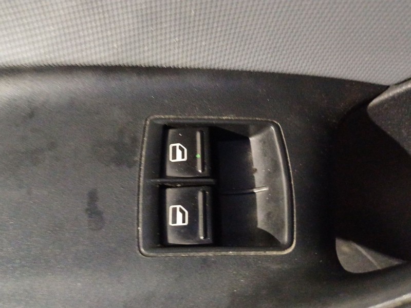 Recambio de mando elevalunas delantero izquierdo para seat ibiza iv (6j5, 6p1) 1.6 tdi referencia OEM IAM   