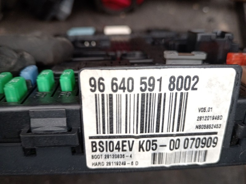 Recambio de caja reles / fusibles para peugeot 308 i (4a_, 4c_) 1.6 hdi referencia OEM IAM 9664059180  