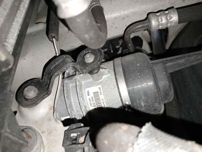 Recambio de bomba direccion para peugeot 308 cc (4b_) 1.6 16v referencia OEM IAM 9686207080 A0015822 GEP65C
