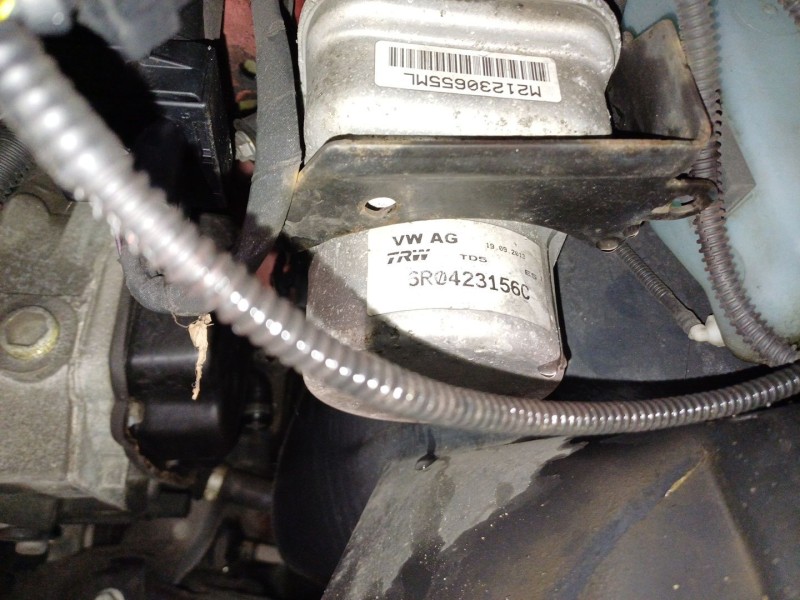Recambio de bomba direccion para seat ibiza iv (6j5, 6p1) 1.6 tdi referencia OEM IAM 6R0423156C  